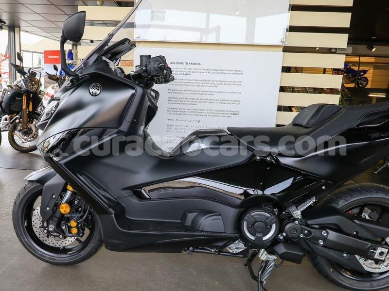 Big with watermark yamaha tmax curacao sabana westpunt 4643