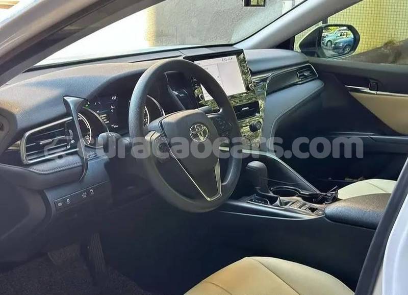 Big with watermark toyota camry curacao willemstad 4645