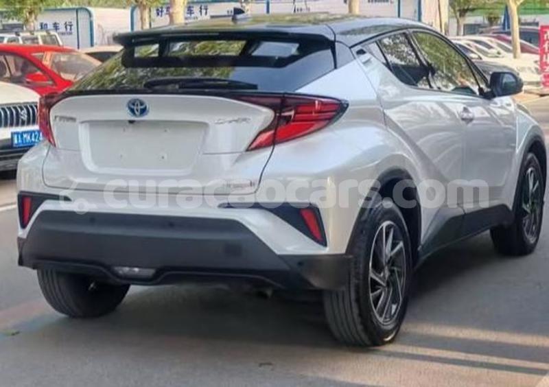 Big with watermark toyota c hr curacao willemstad 4658