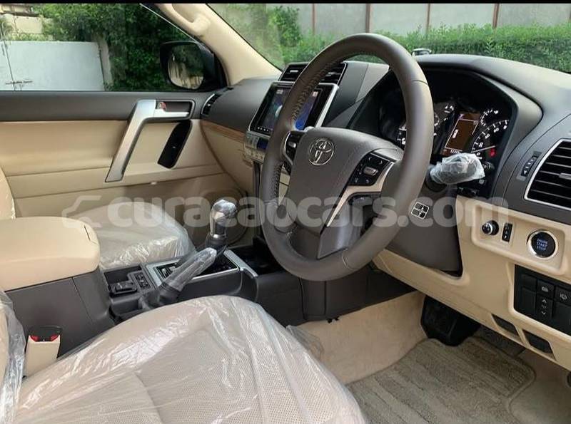 Big with watermark toyota land cruiser prado curacao willemstad 4660