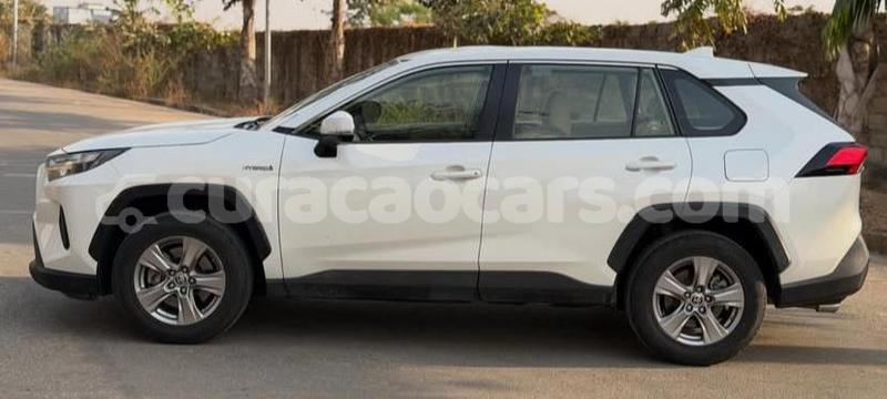 Big with watermark toyota rav4 curacao willemstad 4661