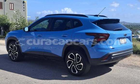 Buy Used Chevrolet Tracker Blue Car in Sabana Westpunt in Curacao