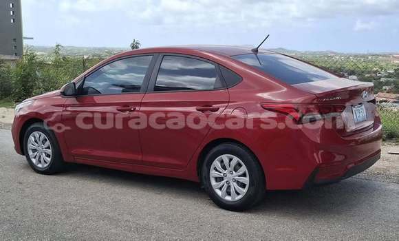 Buy Used Hyundai Accent Red Car in Sint Michiel Liber in Curacao Buy Used Hyundai Accent Red Car in Sint Michiel Liber in Curacao