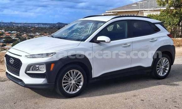 Buy Used Hyundai Kona White Car in Sint Michiel Liber in Curacao Buy Used Hyundai Kona White Car in Sint Michiel Liber in Curacao
