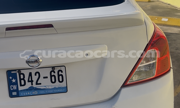 Buy Used Nissan Versa White Car in Willemstad in Curacao Buy Used Nissan Versa White Car in Willemstad in Curacao