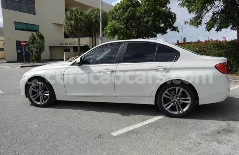 Big with watermark bmw 3 series curacao willemstad 4688