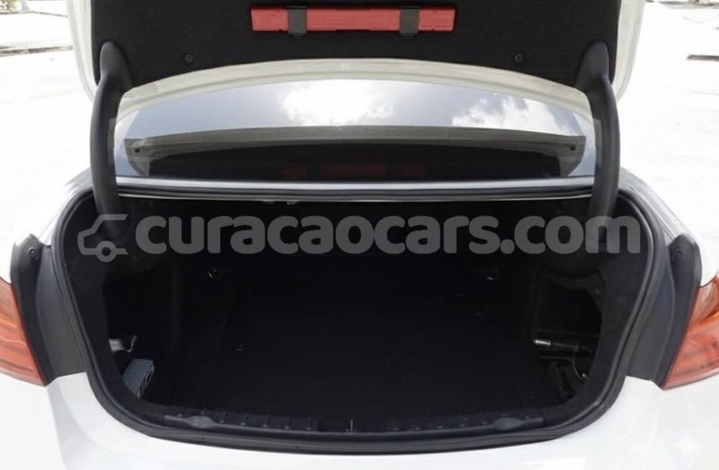 Big with watermark bmw 3 series curacao willemstad 4688