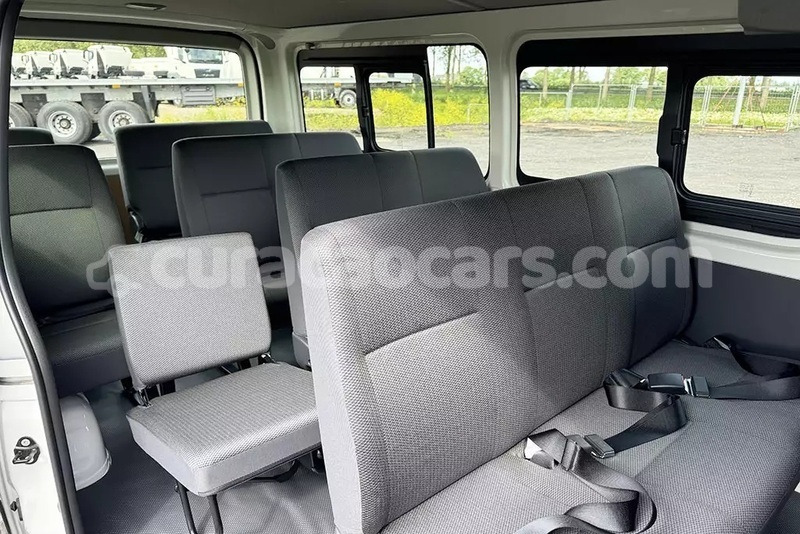 Big with watermark toyota hiace curacao import dubai 4690