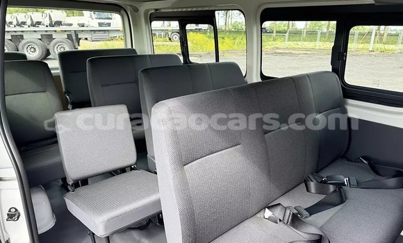 Buy Used Toyota Hiace White Car in Import - Dubai in Curacao Buy Used Toyota Hiace White Car in Import - Dubai in Curacao