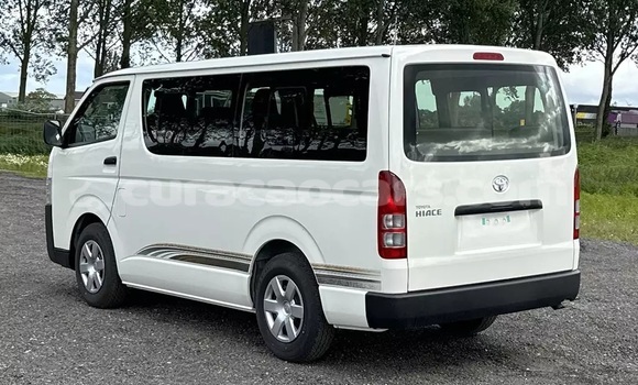 Buy Used Toyota Hiace White Car in Import - Dubai in Curacao Buy Used Toyota Hiace White Car in Import - Dubai in Curacao