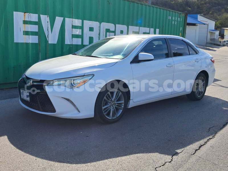 Big with watermark hyundai elantra curacao dorp soto 4706
