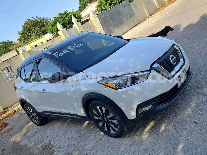 Big with watermark renault kadjar curacao dorp sint willebrordus 4707