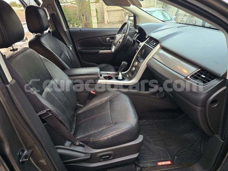 Big with watermark ford bronco ii curacao dorp soto 4708