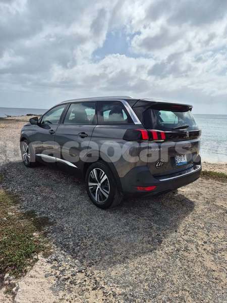 Big with watermark peugeot 5008 curacao import dubai 4709