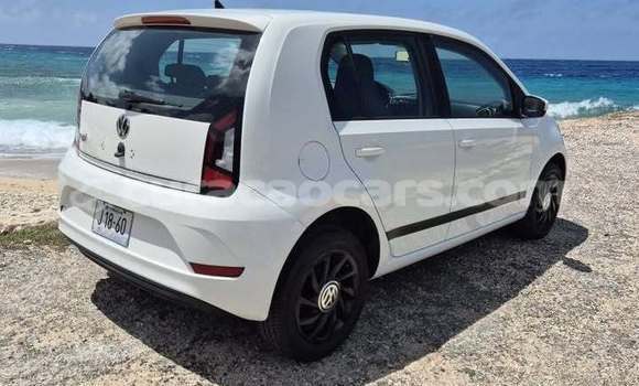 Buy Used Volkswagen up! White Car in Dorp Sint Willebrordus in Curacao Buy Used Volkswagen up! White Car in Dorp Sint Willebrordus in Curacao