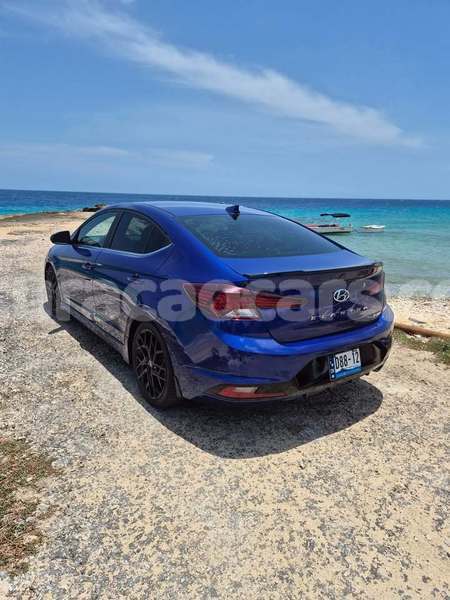 Big with watermark hyundai elantra curacao willemstad 4715