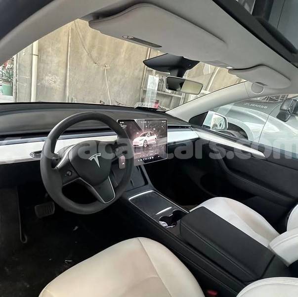 Big with watermark tesla model s curacao willemstad 4745