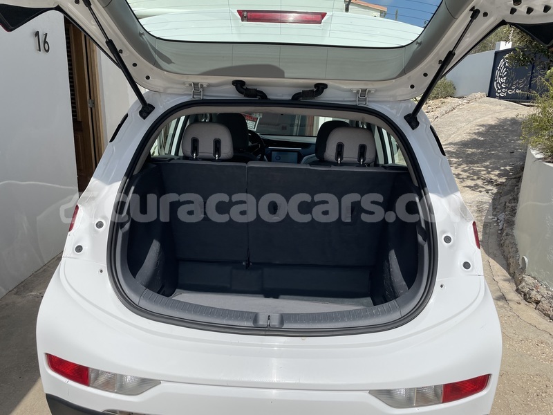 Big with watermark chevrolet bolt curacao barber 4751