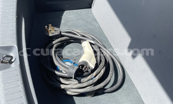 Buy Used Chevrolet Bolt White Car in Barber in Curacao Buy Used Chevrolet Bolt White Car in Barber in Curacao