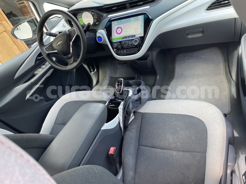 Big with watermark chevrolet bolt curacao barber 4751