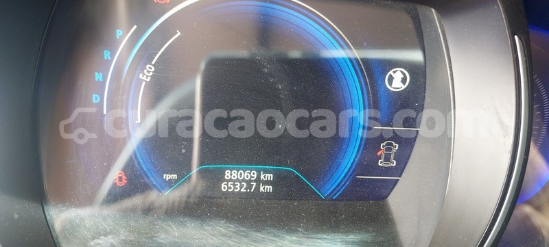 Big with watermark renault koleos curacao willemstad 4763