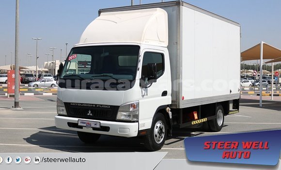 Buy Import Mitsubishi L400 White Truck in Import - Dubai in Curacao