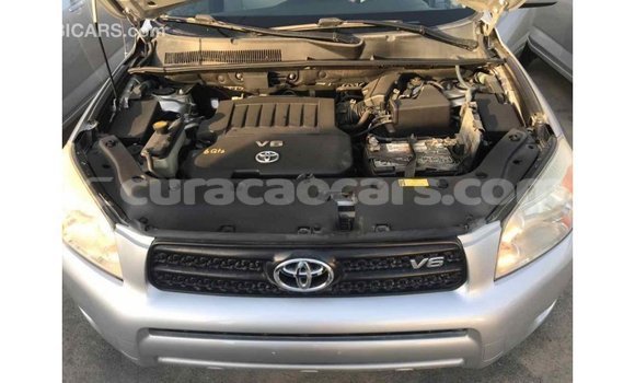 Buy Import Toyota HiAce Other Truck in Import - Dubai in Curacao Buy Import Toyota HiAce Other Truck in Import - Dubai in Curacao