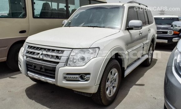 Buy Import Mitsubishi Pajero White Car in Import - Dubai in Curacao Buy Import Mitsubishi Pajero White Car in Import - Dubai in Curacao