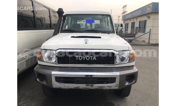 Buy Import Toyota Land Cruiser White Car in Import - Dubai in Curacao Buy Import Toyota Land Cruiser White Car in Import - Dubai in Curacao