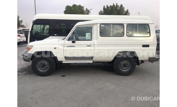 Buy Import Toyota Land Cruiser White Car in Import - Dubai in Curacao Buy Import Toyota Land Cruiser White Car in Import - Dubai in Curacao