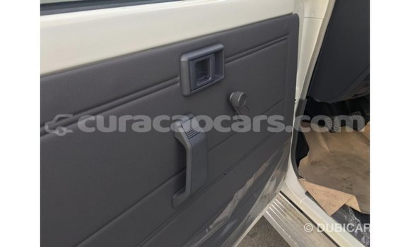 Buy Import Toyota Land Cruiser White Car in Import - Dubai in Curacao Buy Import Toyota Land Cruiser White Car in Import - Dubai in Curacao