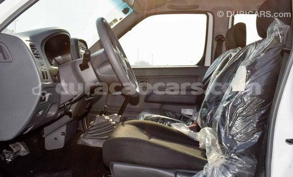 Buy Import Nissan NP 300 White Car in Import - Dubai in Curacao Buy Import Nissan NP 300 White Car in Import - Dubai in Curacao