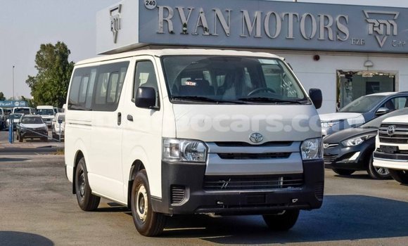 Buy Import Toyota Hiace White Car in Import - Dubai in Curacao Buy Import Toyota Hiace White Car in Import - Dubai in Curacao