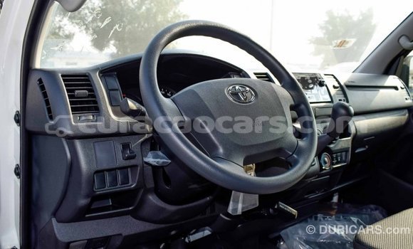 Buy Import Toyota Hiace White Car in Import - Dubai in Curacao Buy Import Toyota Hiace White Car in Import - Dubai in Curacao