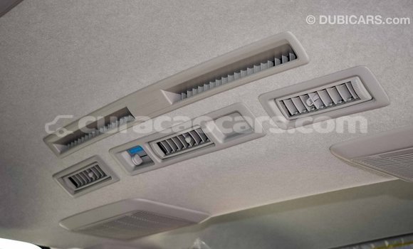 Buy Import Toyota Hiace White Car in Import - Dubai in Curacao Buy Import Toyota Hiace White Car in Import - Dubai in Curacao