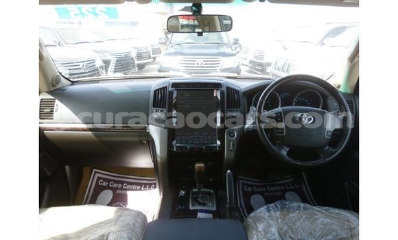 Buy Import Toyota Land Cruiser White Car in Import - Dubai in Curacao Buy Import Toyota Land Cruiser White Car in Import - Dubai in Curacao