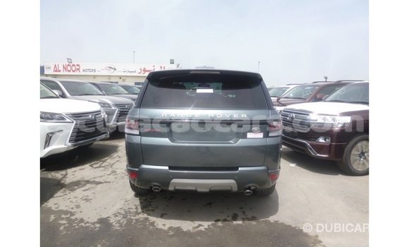 Buy Import Land Rover Range Rover Green Car in Import - Dubai in Curacao Buy Import Land Rover Range Rover Green Car in Import - Dubai in Curacao