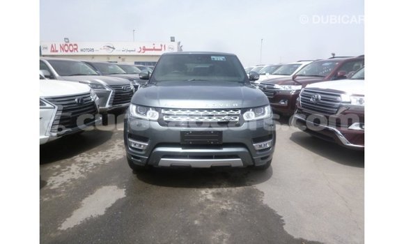 Buy Import Land Rover Range Rover Green Car in Import - Dubai in Curacao Buy Import Land Rover Range Rover Green Car in Import - Dubai in Curacao