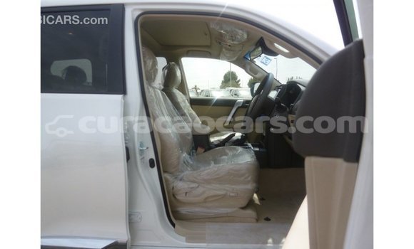 Buy Import Toyota Prado White Car in Import - Dubai in Curacao Buy Import Toyota Prado White Car in Import - Dubai in Curacao