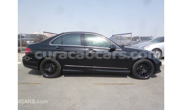 Buy Import Mercedes-Benz 190 (W201) Black Car in Import - Dubai in Curacao Buy Import Mercedes-Benz 190 (W201) Black Car in Import - Dubai in Curacao