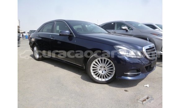 Buy Import Mercedes-Benz 200 Blue Car in Import - Dubai in Curacao