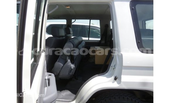 Buy Import Toyota Land Cruiser White Car in Import - Dubai in Curacao Buy Import Toyota Land Cruiser White Car in Import - Dubai in Curacao