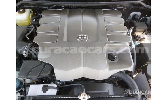 Buy Import Toyota Land Cruiser White Car in Import - Dubai in Curacao Buy Import Toyota Land Cruiser White Car in Import - Dubai in Curacao