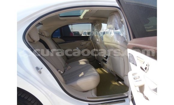 Buy Import Mercedes-Benz 190 (W201) White Car in Import - Dubai in Curacao Buy Import Mercedes-Benz 190 (W201) White Car in Import - Dubai in Curacao