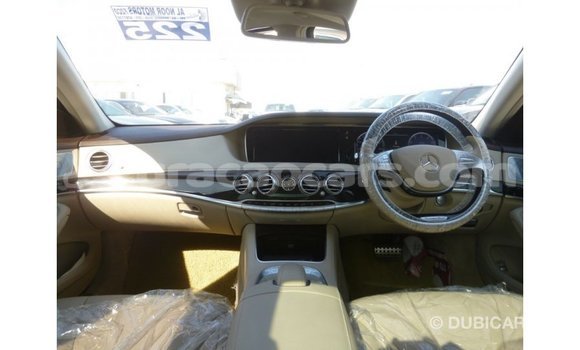 Buy Import Mercedes-Benz 190 (W201) White Car in Import - Dubai in Curacao Buy Import Mercedes-Benz 190 (W201) White Car in Import - Dubai in Curacao