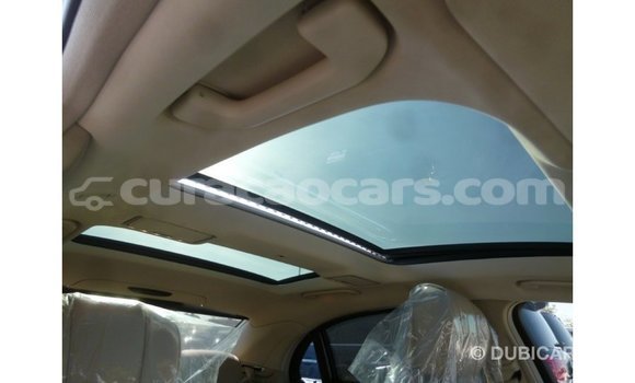 Buy Import Mercedes-Benz 190 (W201) White Car in Import - Dubai in Curacao Buy Import Mercedes-Benz 190 (W201) White Car in Import - Dubai in Curacao