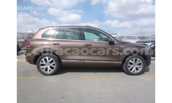 Buy Import Volkswagen Touareg Brown Car in Import - Dubai in Curacao Buy Import Volkswagen Touareg Brown Car in Import - Dubai in Curacao