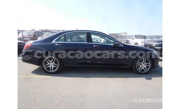 Buy Import Mercedes-Benz 190 (W201) Blue Car in Import - Dubai in Curacao Buy Import Mercedes-Benz 190 (W201) Blue Car in Import - Dubai in Curacao