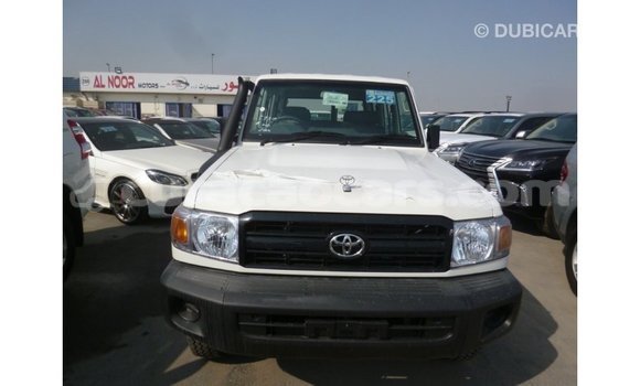 Buy Import Toyota Land Cruiser White Car in Import - Dubai in Curacao Buy Import Toyota Land Cruiser White Car in Import - Dubai in Curacao