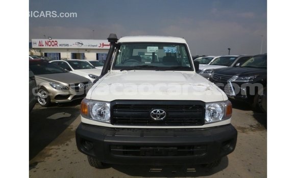 Buy Import Toyota Land Cruiser White Car in Import - Dubai in Curacao Buy Import Toyota Land Cruiser White Car in Import - Dubai in Curacao
